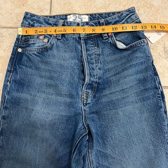FREE PEOPLE We The Free NWT button fly high waisted jeans blue size 25 - Picture 5 of 16